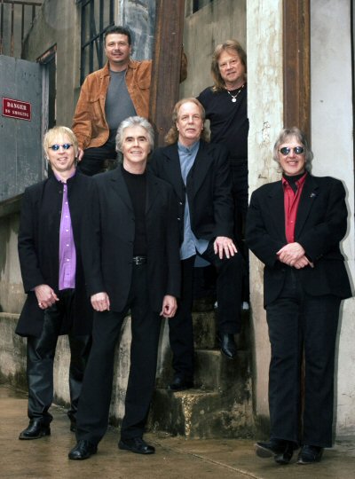 who is still alive from three dog night